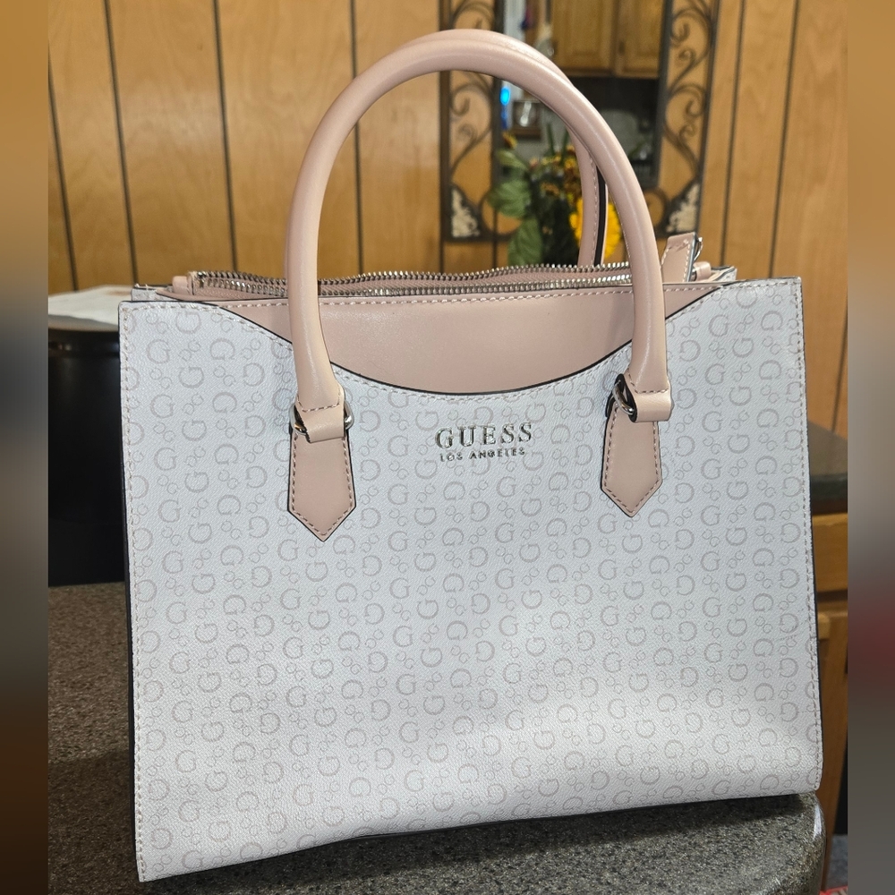 Guess Women's Beige and White Tote Bag